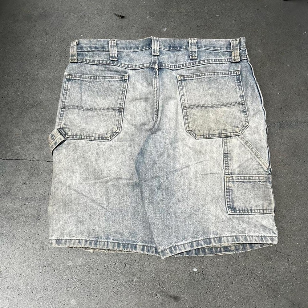 Vintage Wrangler light wash distressed baggy denim carpenter shorts jorts 34